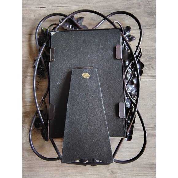 Metal Grape Vine Picture Frame 4" X 6" Leaves Grapes Italian Style Wine Winery - Picture 6 of 7